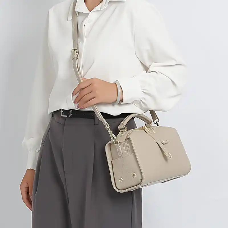  Single Strap Shoulder Crossbody Bag